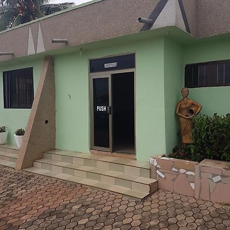 Ideas Hotel Sunyani Exterior foto